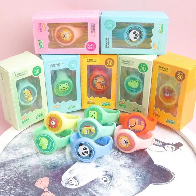 儿童闪光玩具手环少女可爱卡通发光手环手表大人夜光植物发光手环