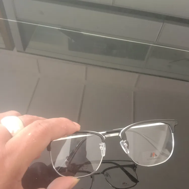 高品质钛合金眉毛眼镜框