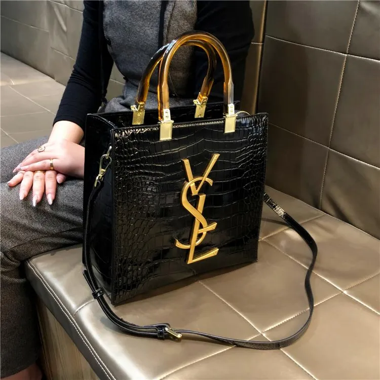 法国品牌大容量鳄鱼纹女托特包2025新款时尚高级感手提单肩斜跨包