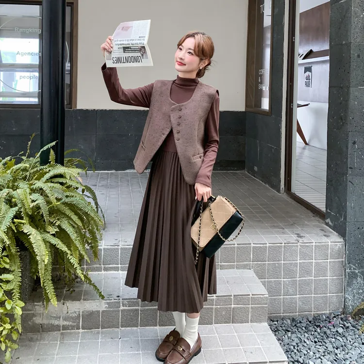 秋日氛围感美拉德一整套2025新款复古ins风高级感马甲连衣裙套装