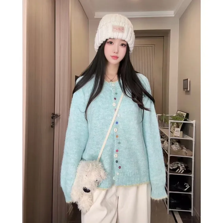 韩版彩扣撞色软糯百搭针织开衫女2025秋冬新款宽松显瘦圆领毛衣潮