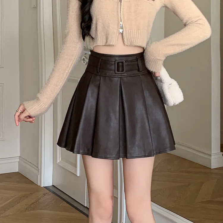 韩版咖色PU皮半身裙女2025秋季新款高腰显瘦减龄百褶裙A字短裙子