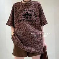 设计款豹纹短袖上衣