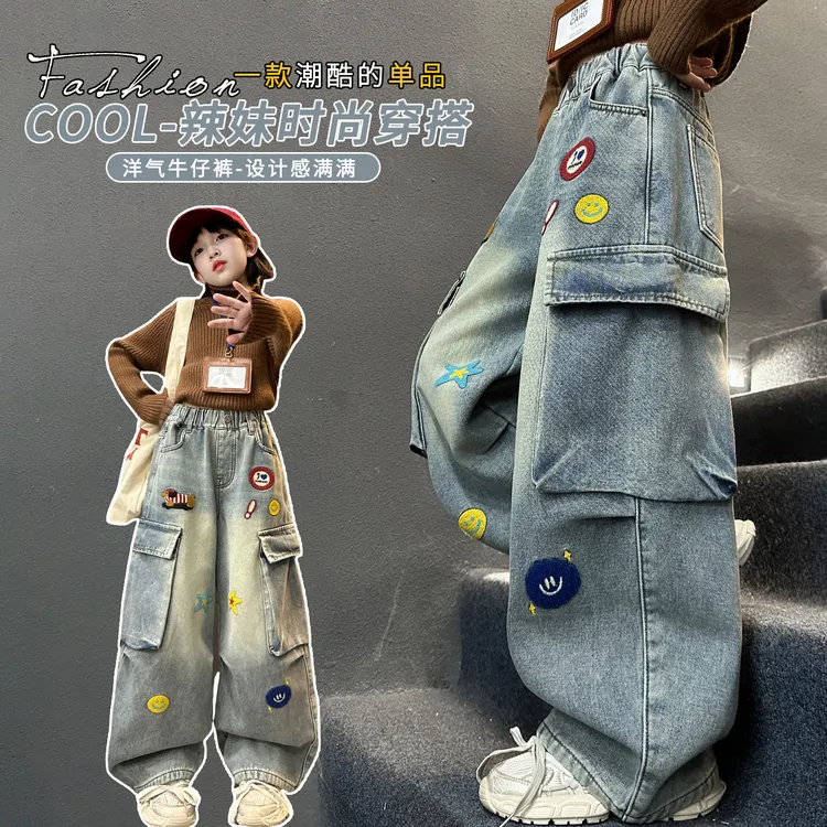 女童冬加绒趣味卡通刺绣牛仔工装裤做旧水洗高腰直筒阔腿裤子潮