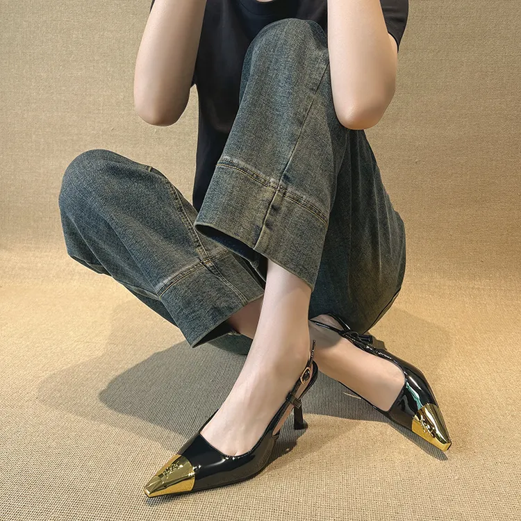 AXY夏季新款金属字母铁头方头高跟凉鞋女后空时装黑色性感百搭