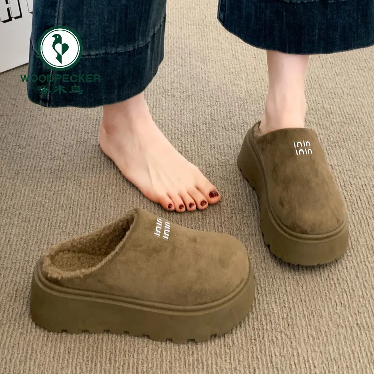 啄木鸟厚底增高勃肯鞋女松糕包头女鞋2025新款秋冬加绒半拖鞋外穿