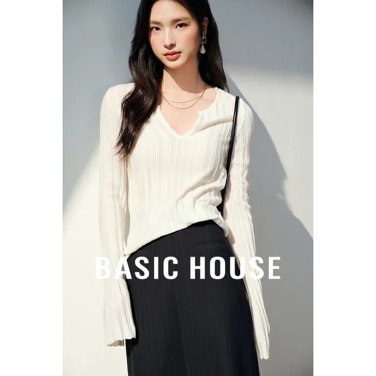 Basic House/百家好秋季极简静奢百搭V领针织衫上衣-B0624H5X782