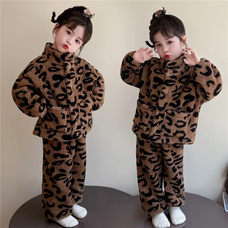 冬季加厚女宝宝珊瑚绒睡衣女童豹纹开衫加绒保暖家居服两件套装