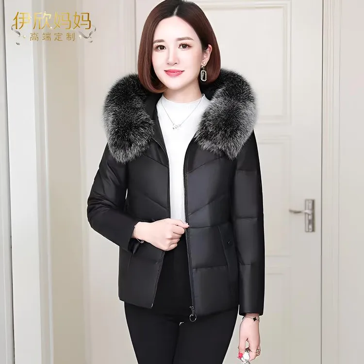 海宁皮羽绒棉服女款2025新款冬装连帽狐狸毛皮衣短款大气保暖外套
