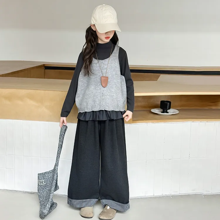 女童秋毛衣马甲套装2025新款儿童春秋款洋气打底衫马甲三件套秋装