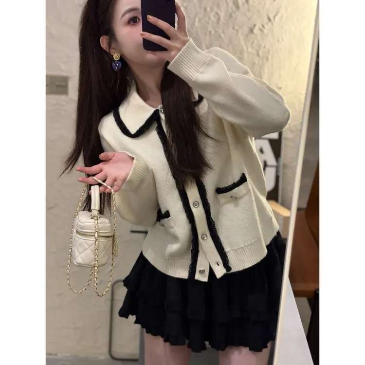 晶咕【半岛软糖】蕾丝复古小香风娃娃领针织气质毛衣