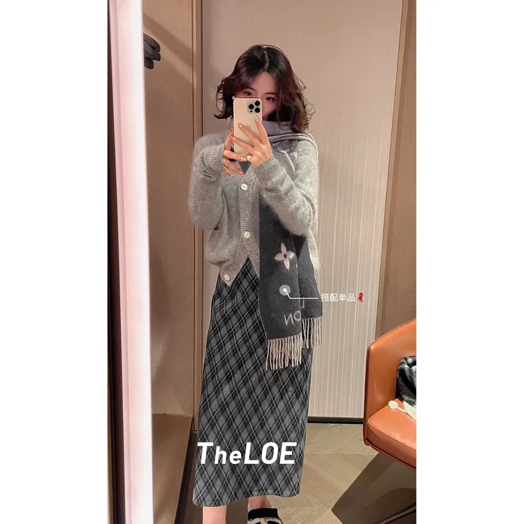 TheLOE/【菱形格加绒羊毛直筒裙】444g华夫饼直筒裙#LE-9209
