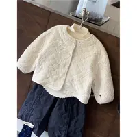 V5265-米色小香外套+V5209-密边打底T+V5263-双排扣棉裤