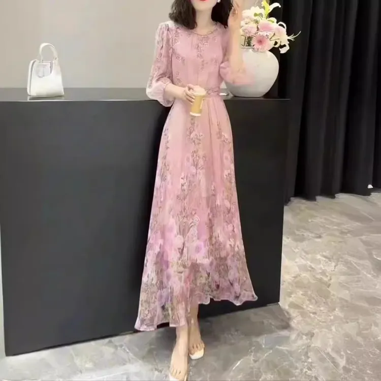 2025夏季新款法式复古气质蕾丝碎花轻奢雪纺时尚显瘦收腰优雅长裙