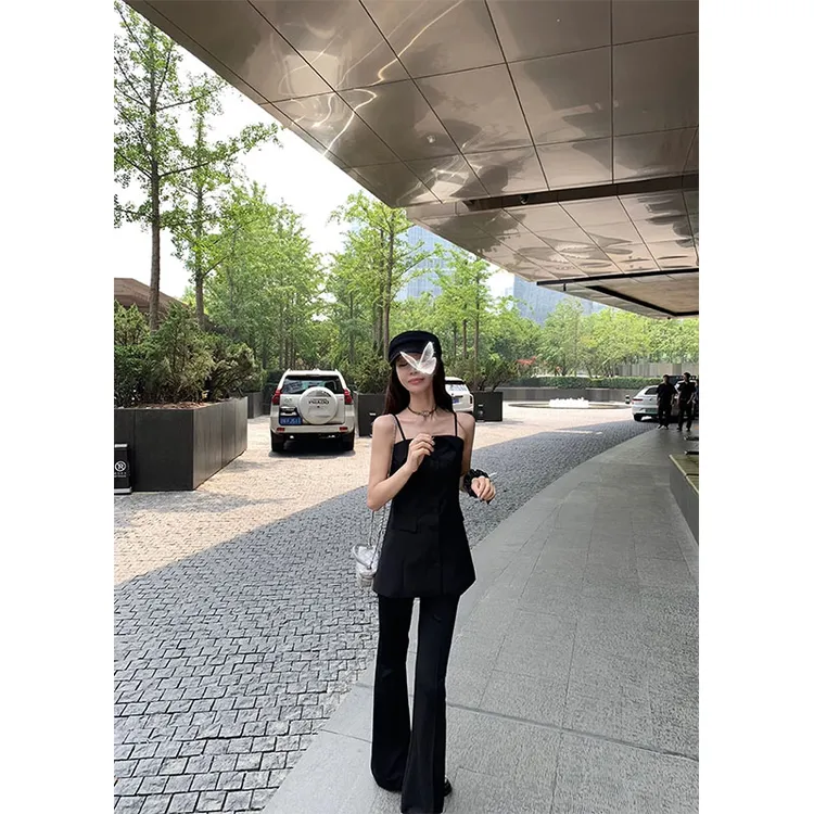 2025夏季御姐风修身显瘦设计款高级吊带背心上衣百搭直筒阔腿长裤