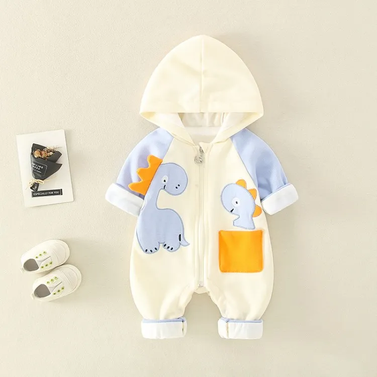 婴儿衣服套装秋冬装宝宝连衣加绒夹棉外出可爱时髦哈衣背带裤潮