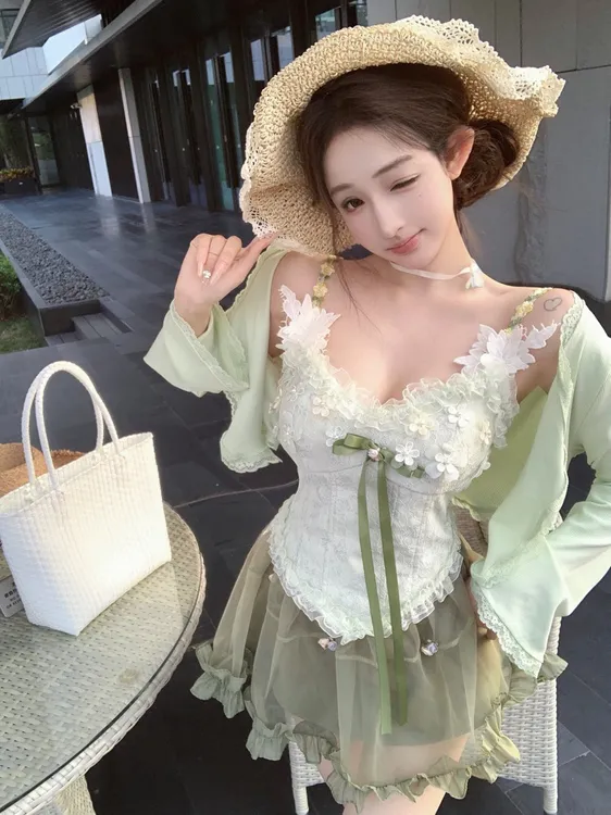 森林秘境 纯欲风法式花朵吊带背心蕾丝花边开衫高腰网纱短裙套装