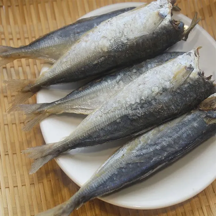 佳佳姐干货口感饱满新鲜自晒去头整只福建特产咸鱼干干货下饭菜