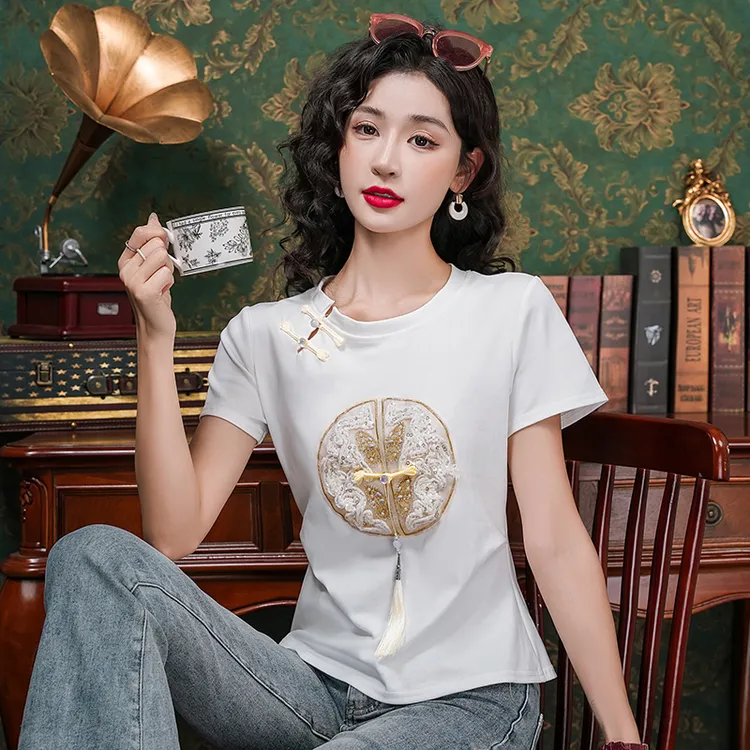 新款时尚气质百搭显瘦新中式刺绣高级感国潮风洋气短袖上衣