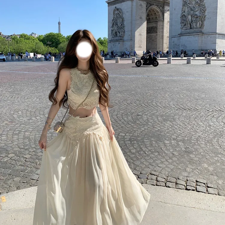 【现货】韩国东大门懒llan【卢浮幻境】精致蕾丝上衣+长裙套装女