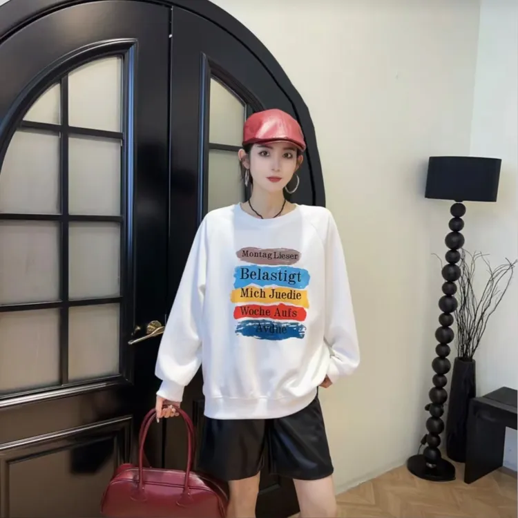 大码女装早秋新款圆领刺绣字母宽松休闲卫衣5103