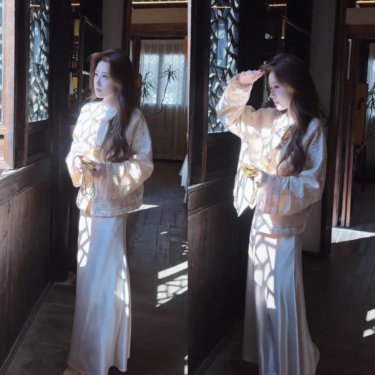 【婷婷】《蝴蝶梦》新中式蝴蝶提花外套 TT2SQTH2252