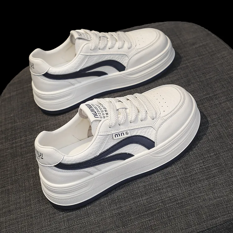 4.5cm小白鞋女鞋2025新款秋冬加绒ins韩版学生厚底爆款板鞋子女潮