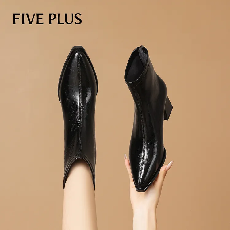 FIVE PLUS粗跟马丁靴女2025年冬新款时尚厚底黑色短款切尔西单靴