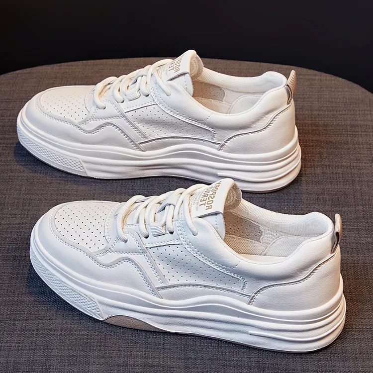 万达撤柜头层牛皮小白鞋女2025新款爆款秋季平底透气休闲运动板鞋