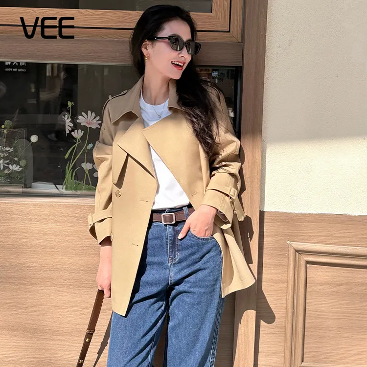 短视频VEE【视觉赢家】一手长简约英伦风双排扣短款腰部系带风衣