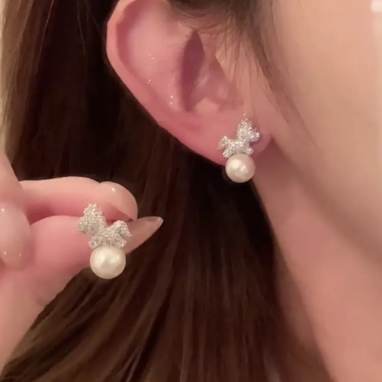 铜合金锆石耳饰 银色微镶小马珍珠耳钉耳环女