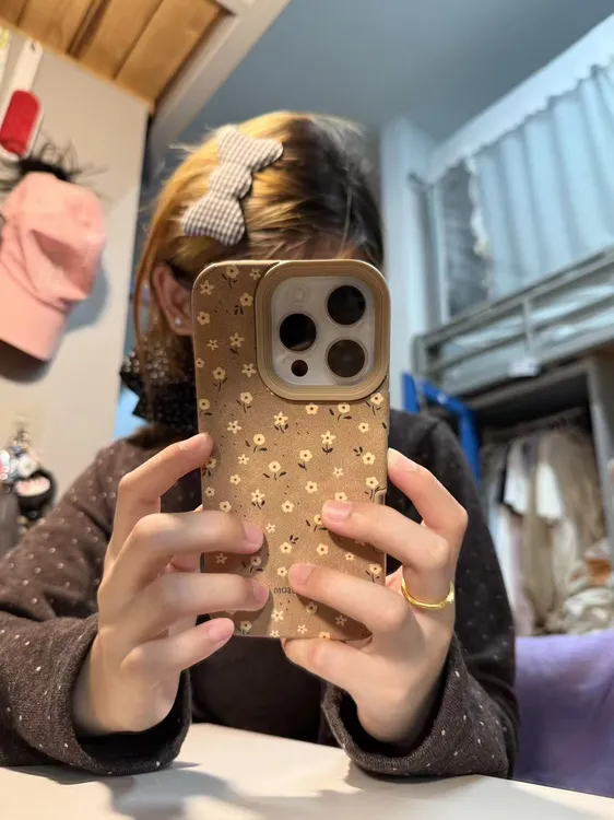 复古风花朵适用iPhone16promax手机壳15创意13/12秋冬14女款x皮质