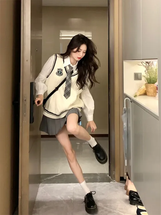 学院风高级感三件套小洋装jk制服小香风韩剧职业两件套装裙女秋季