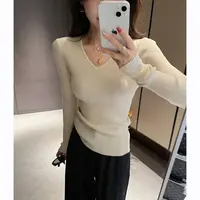 Moses Queen/魔西女王小众法式氛围感秋冬V领针织显瘦上衣