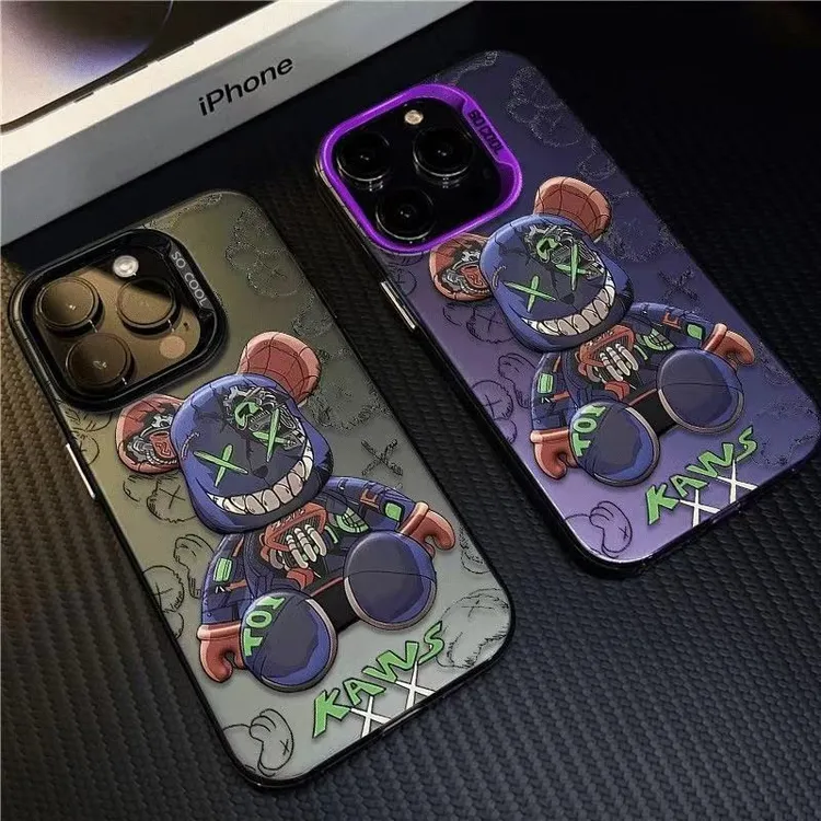 潮牌玩偶熊适用苹果16/15promax手机壳iphone14全包13防摔12/11软