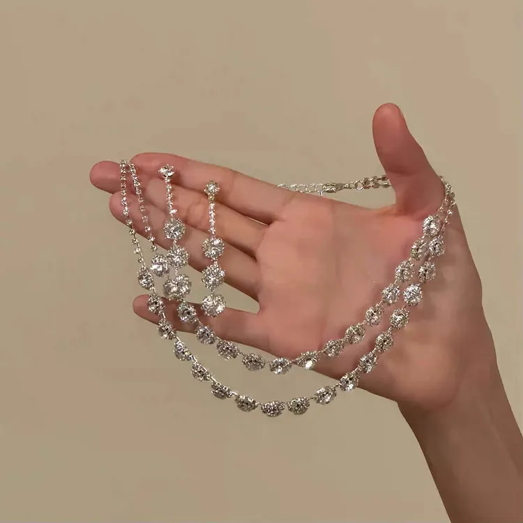 【米兰秀场】爆闪满钻叠戴项链小众高级感锁骨链三件套L012