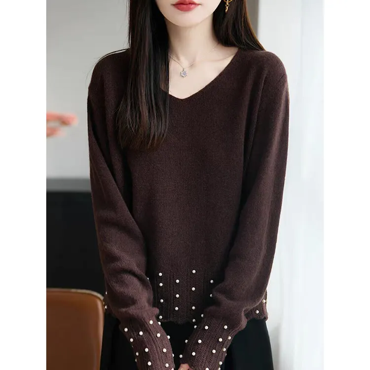 钉珠打底衫女2025新款轻奢高级感V领毛衣显瘦洋气独特漂亮上衣冬