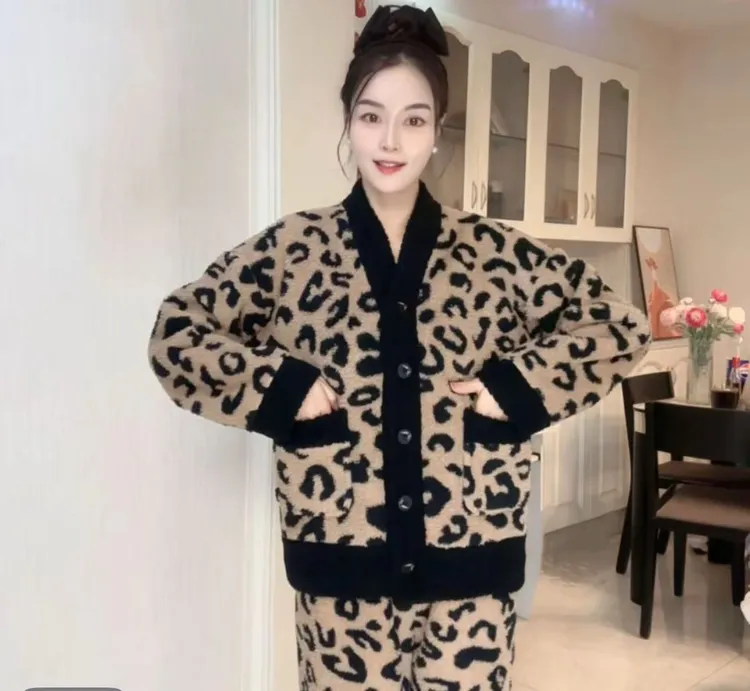 【粉丝福利】秋冬季毛绒情侣家居服睡衣大码保暖睡衣可外穿家居服