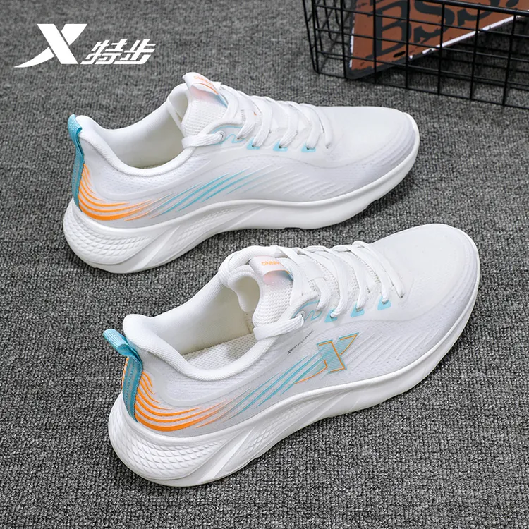 特步鞋子男款2025秋季官方正品休闲运动鞋青少年网面透气跑步鞋