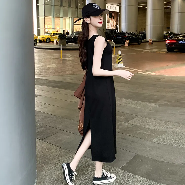 连衣裙女2025夏季时尚宽松休闲慵懒风显瘦长款气质开叉打底背心裙