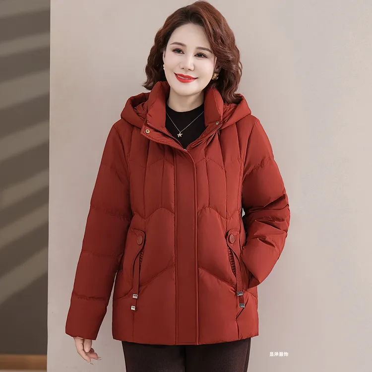 妈妈装冬季加厚短款羽绒服中老年女士连帽保暖外套休闲短款上衣