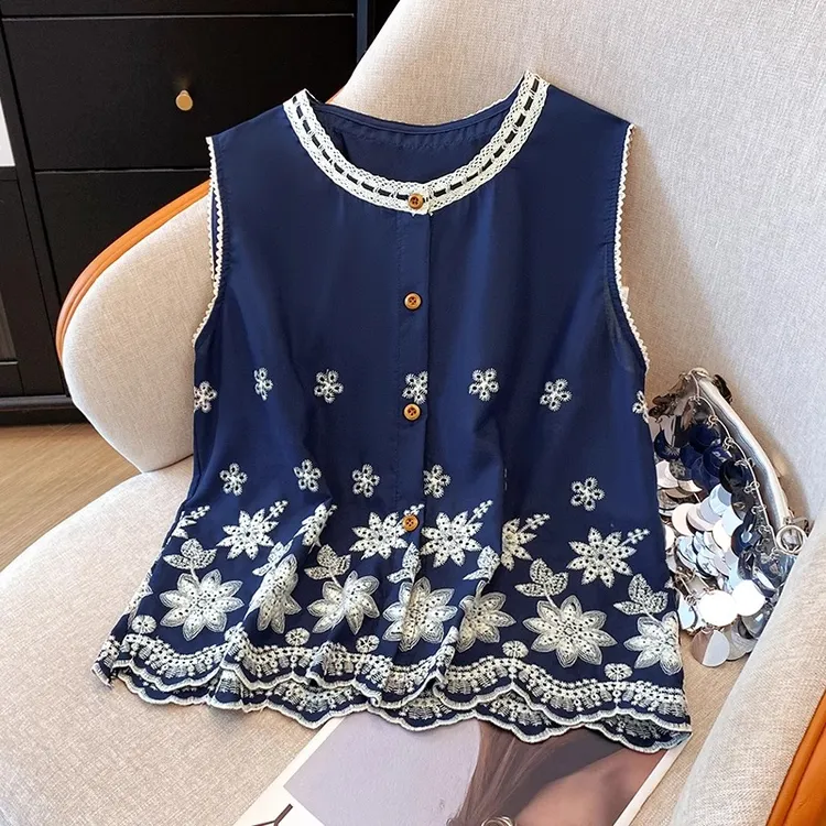 拉夏贝尔蕾丝刺绣背心女夏衬衫2025新款遮肚子法式绝美无袖小上衣