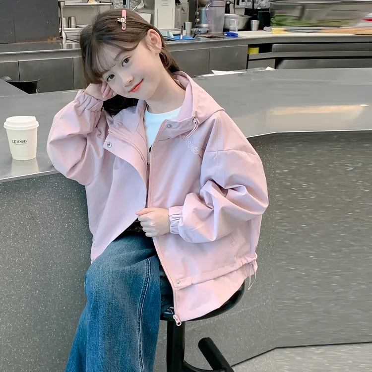 女童外套春秋款2025新款洋气童装秋装大童衣服连帽上衣儿童冲锋衣
