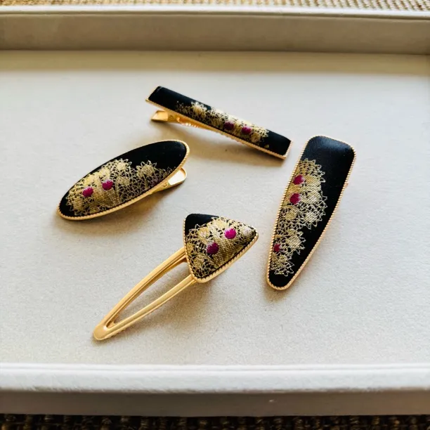 宋锦发夹明星同款饰品香蕉夹蝴蝶后脑勺抓夹鲨鱼夹极简风饰品发饰