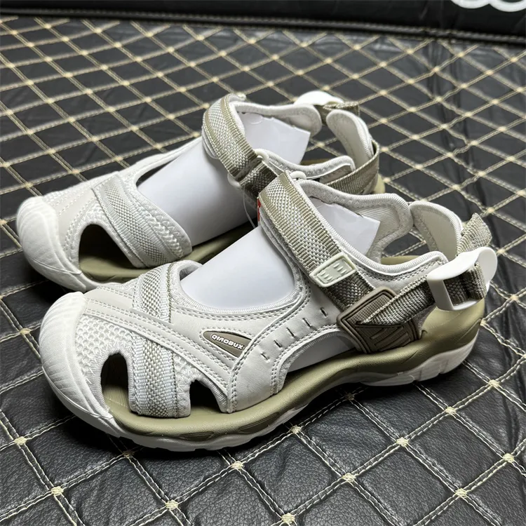 2025新款包头凉鞋沙滩鞋旅游轻便户外防撞防滑耐磨软底涉水溯溪鞋