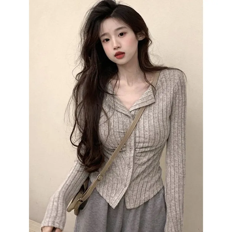 翻领长袖针织开衫女秋季修身显瘦气质上衣