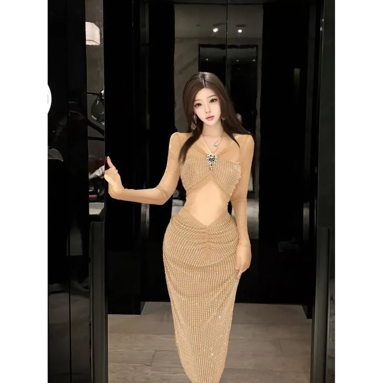 纯欲性感圆领网纱拼接长袖烫钻收腰显瘦宴会礼服连衣裙