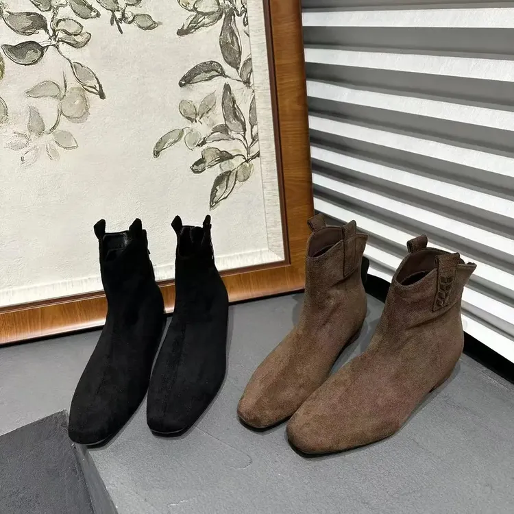复古绒面瘦瘦靴女2025秋季新款法式方头粗跟内增高短靴短筒弹力靴