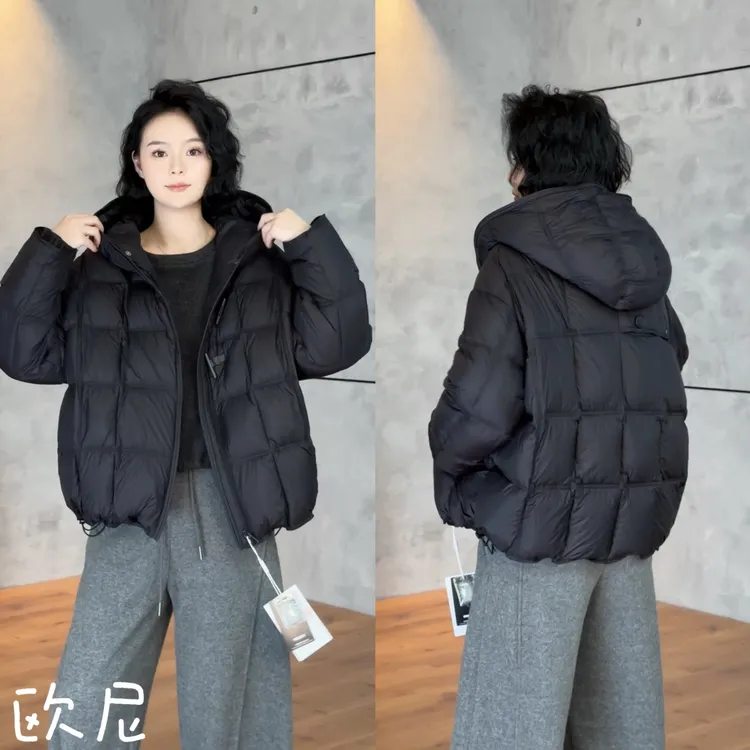 欧尼私服 2025秋冬【纽约时报】小众设计连帽方块羽绒服2510C6844