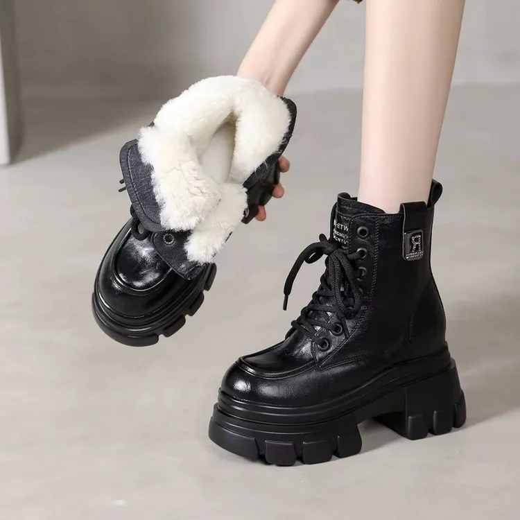 小个子显瘦马丁靴女2025新款英伦风加绒复古百搭厚底增高女士短靴